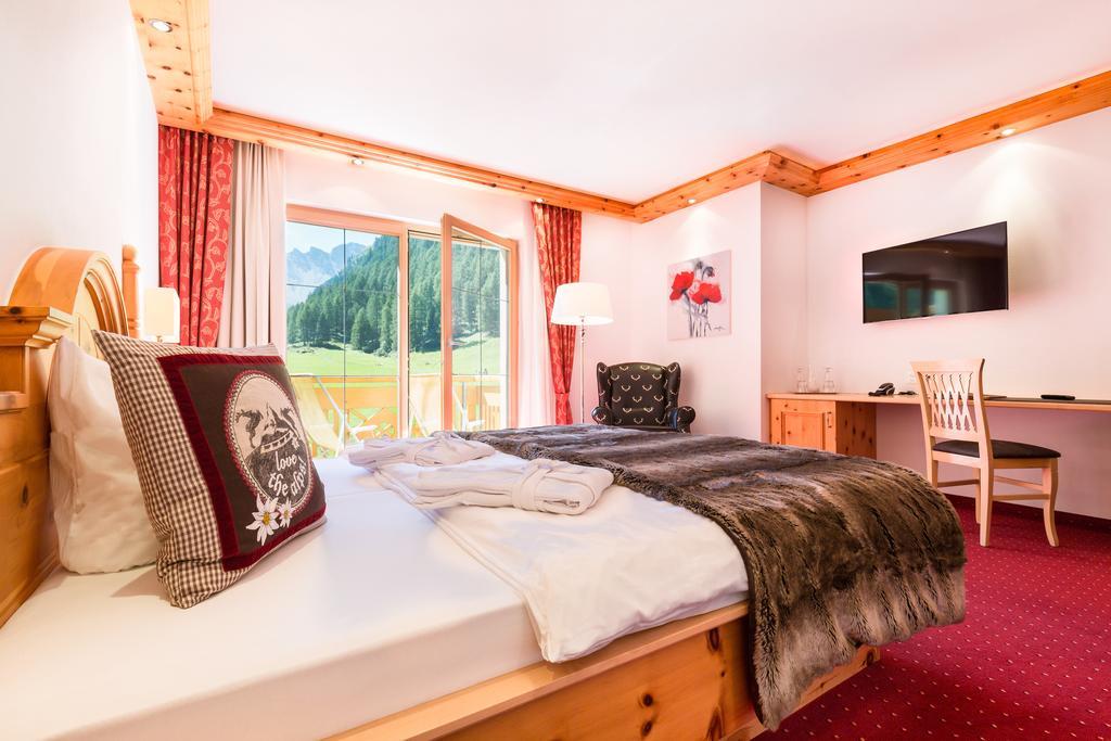 Chasa Castello relax&spa Samnaun Habitación foto